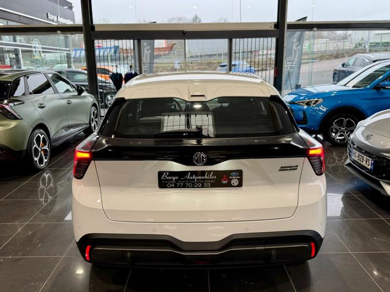 Mg Mg4 Ev 51kwh - 125 Kw 2wd Standard