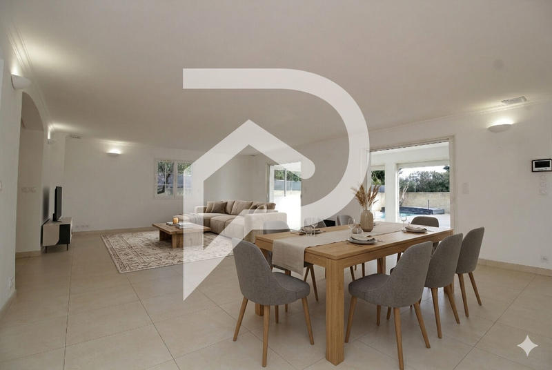 Maison - 172 m² - 4 pièces