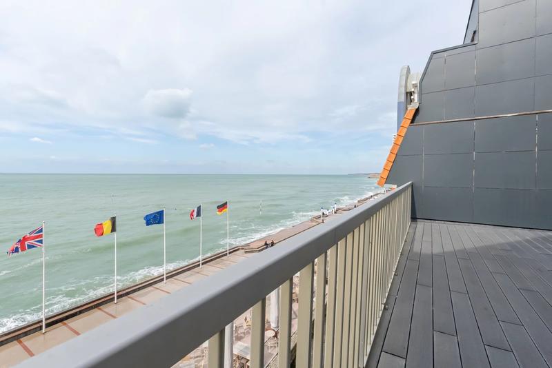 Appartement - 139 m² - 6 pièces