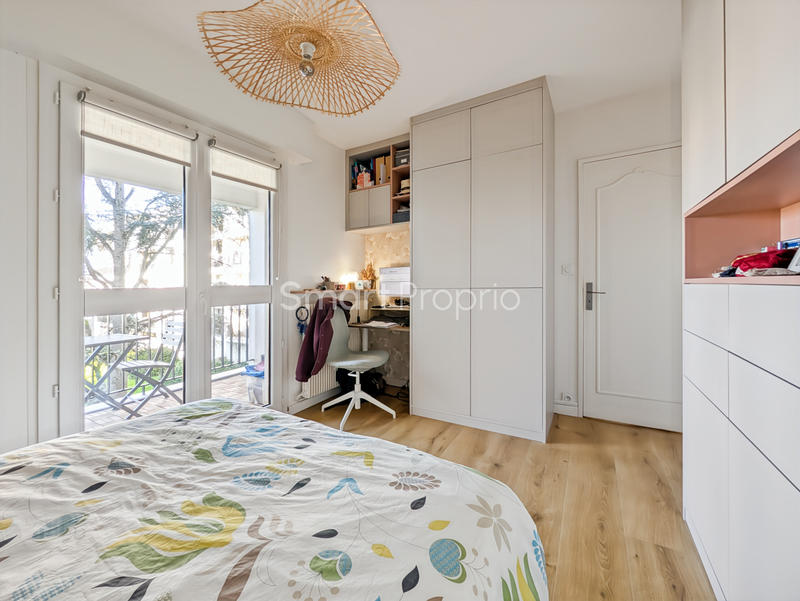 Appartement - 80 m² - 4 pièces