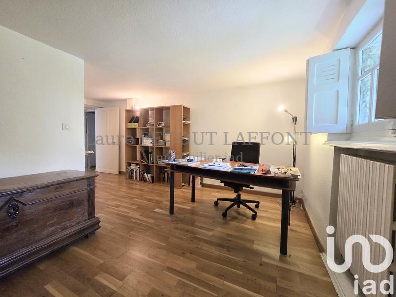 Maison - 205 m² - 7 pièces