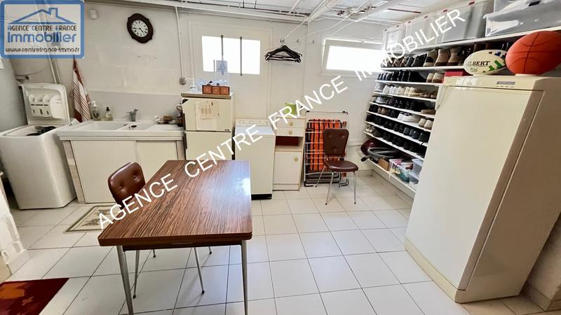 Maison - 98 m² - 5 pièces