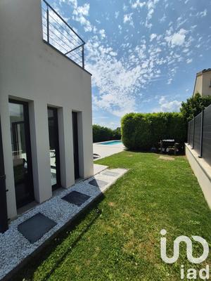 Maison - 123 m² - 5 pièces