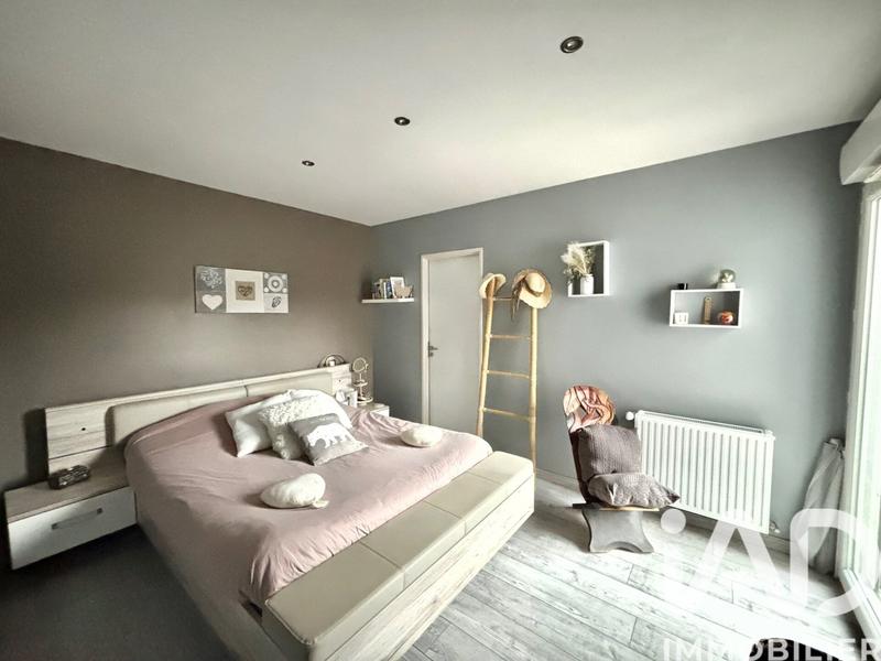 Maison - 140 m² - 5 pièces