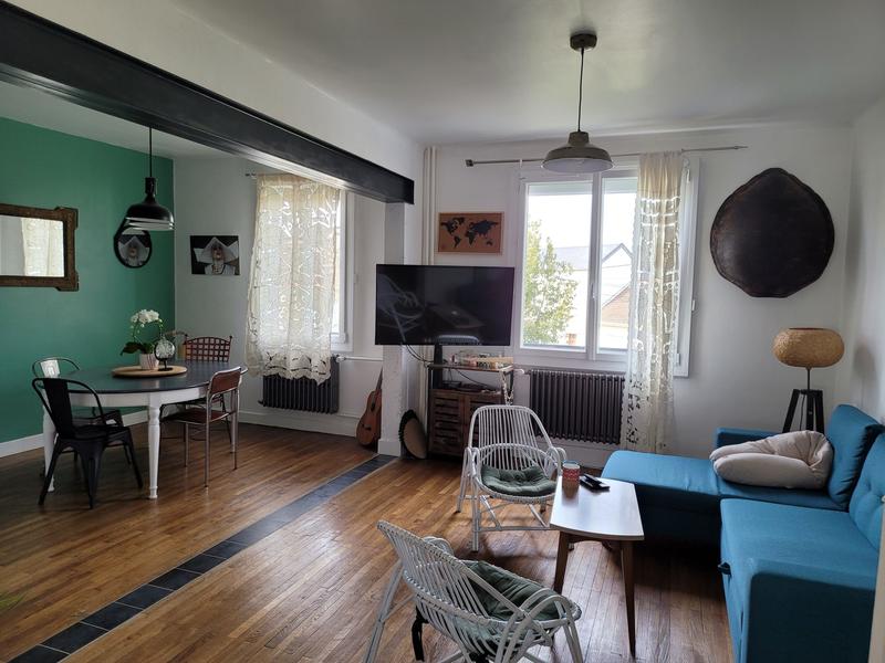 Maison - 83 m² - 5 pièces