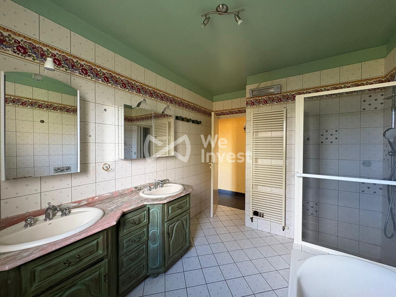 Villa - 230 m² - 7 pièces