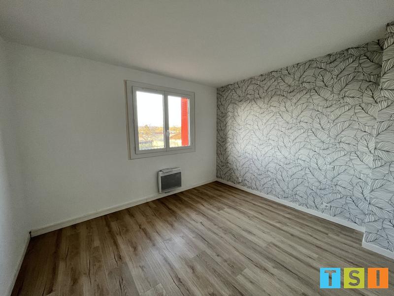 Maison - 210 m² - 9 pièces