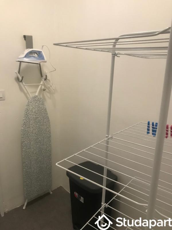 Chambre - 9 m² - 1 pièce