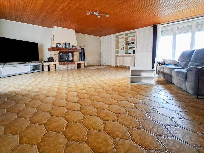 Maison de bourg - 221 m² - 5 pièces