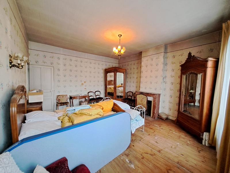 Maison - 506 m² - 15 pièces