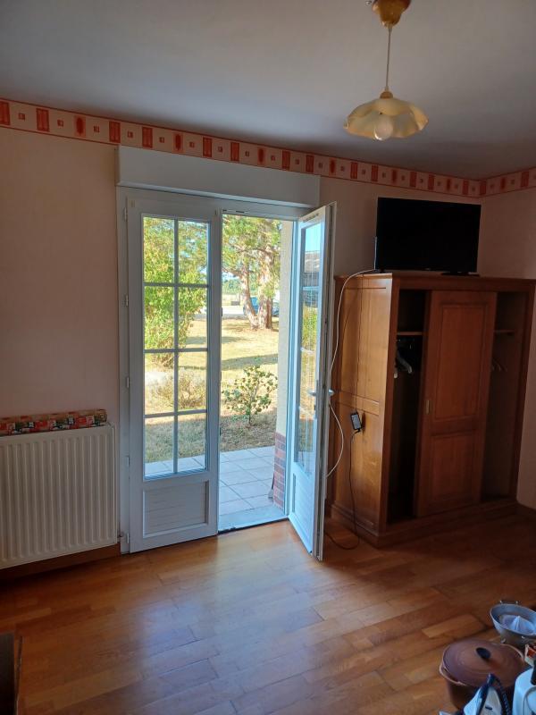 Propriété - 6 400 m² - 5 pièces