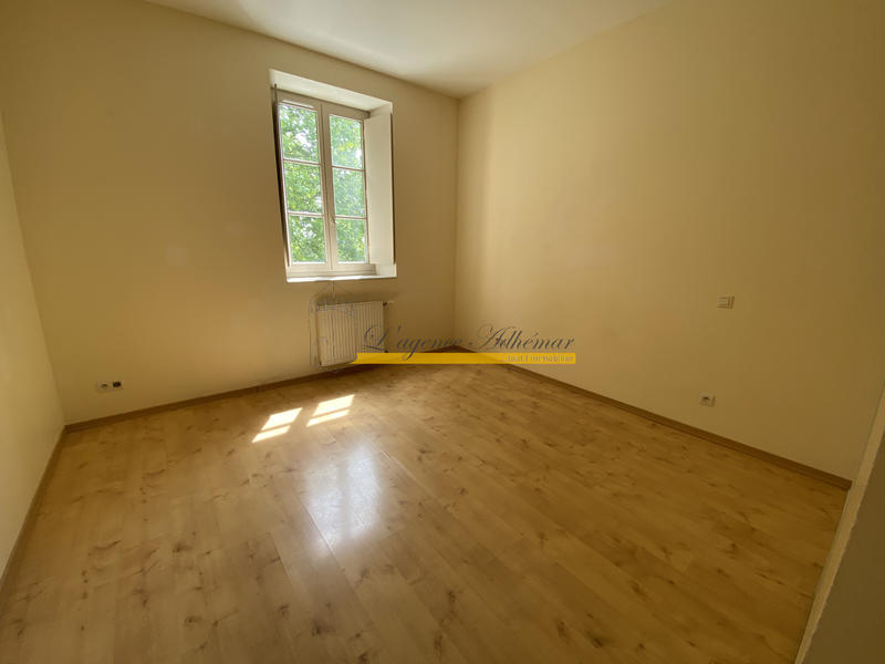 Appartement - 112 m² - 4 pièces