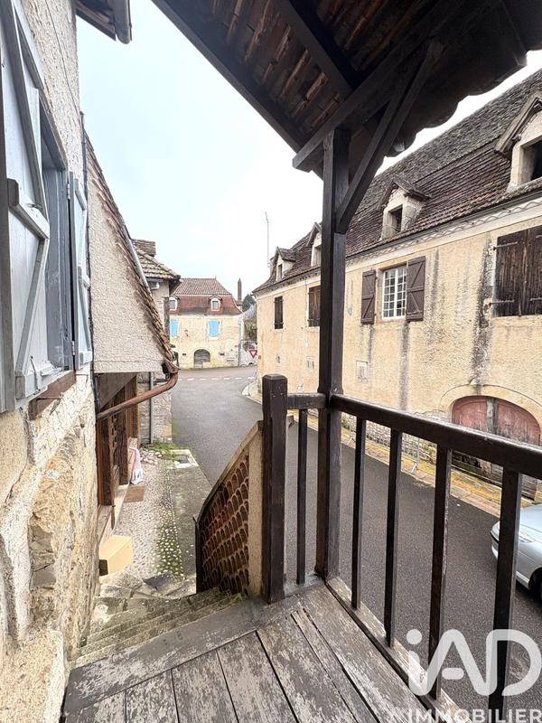 Maison de village - 80 m² - 3 pièces