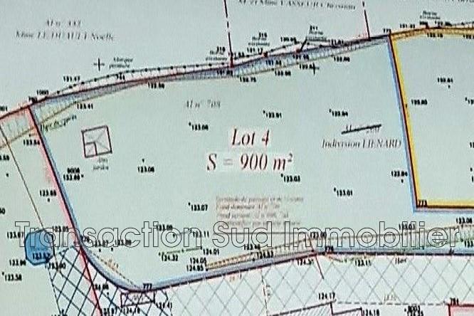 Terrain - 900 m²