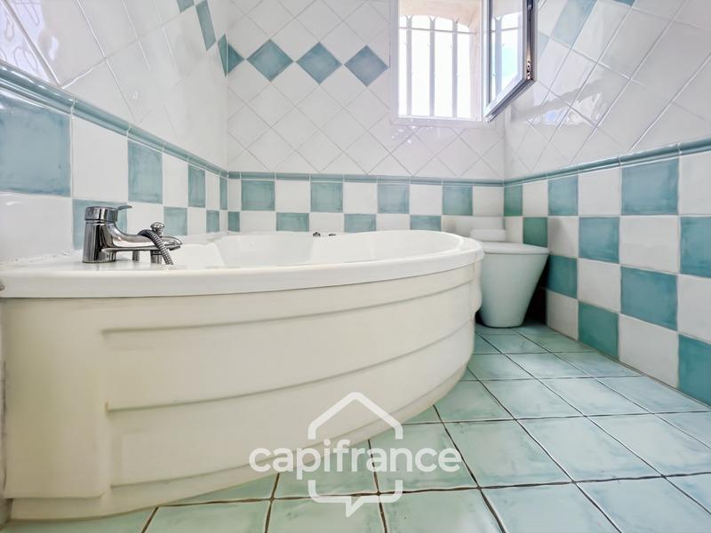 Maison - 158 m² - 7 pièces