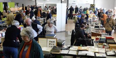 44ème salon de la collection