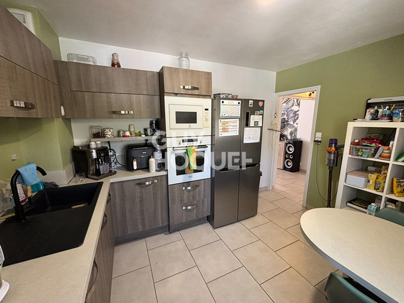 Maison - 84 m² - 7 pièces