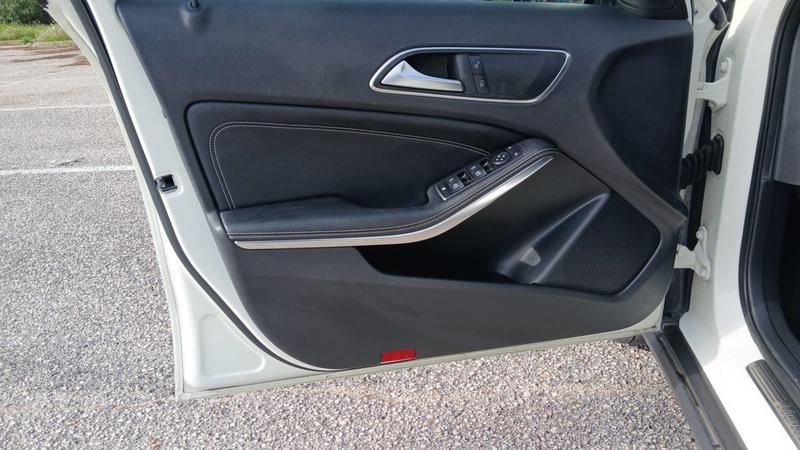 Mercedes Classe Gla I 200 156 7g-Dct Intuition - Automatique