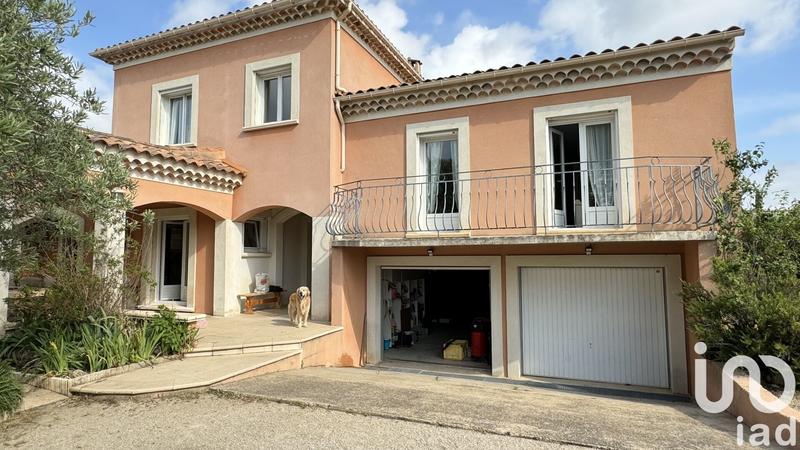 Maison - 234 m² - 12 pièces