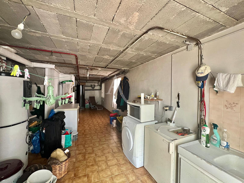 Maison - 163 m² - 7 pièces