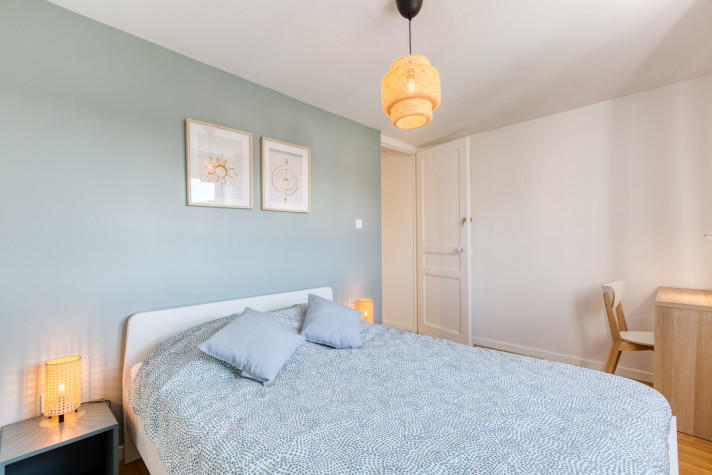 Appartement - 140 m² - 5 pièces