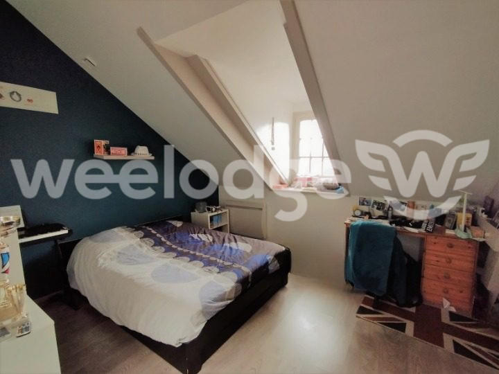 Maison - 127 m² - 7 pièces