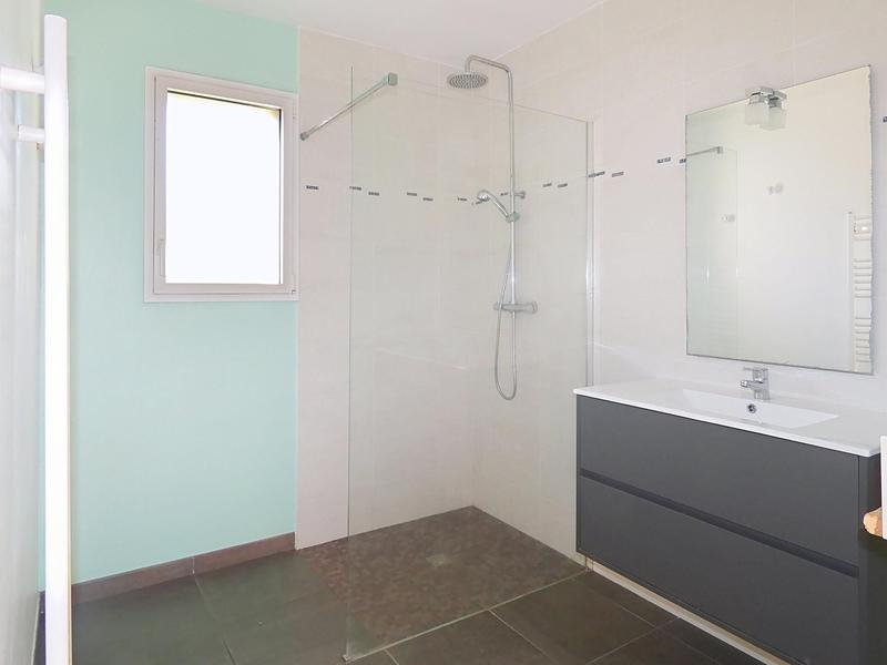 Maison - 137 m² - 5 pièces