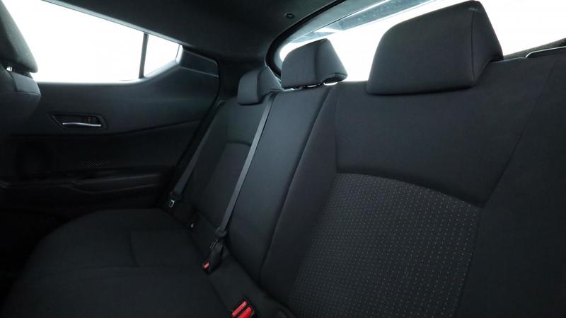 Toyota c-Hr 1.8 Hybride 122 ch