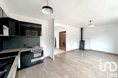 Maison - 81 m² - 5 pièces