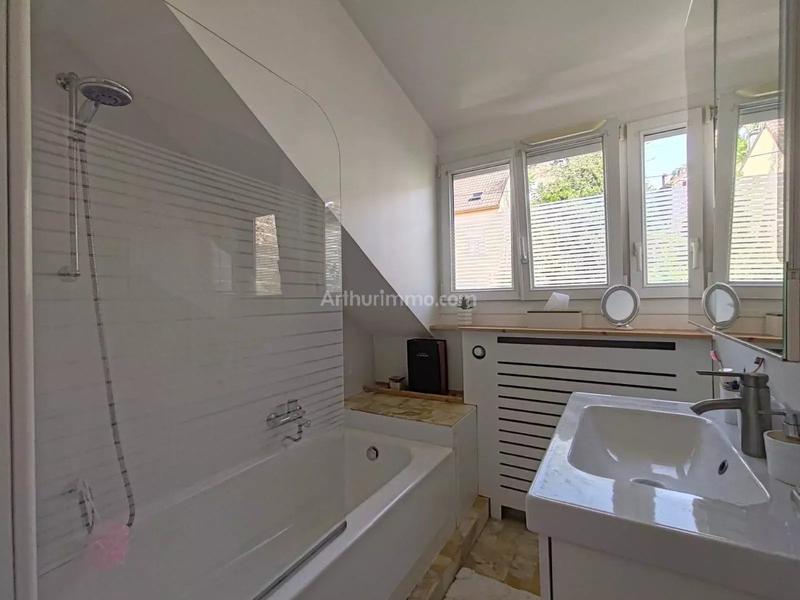 Maison - 128 m² - 6 pièces