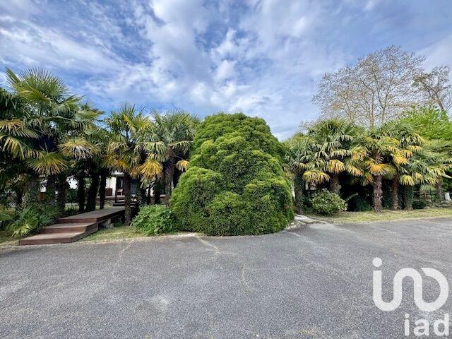 Maison - 190 m² - 6 pièces