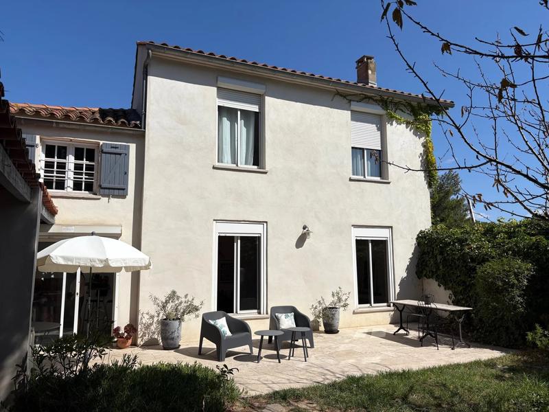 Maison - 120 m² - 5 pièces