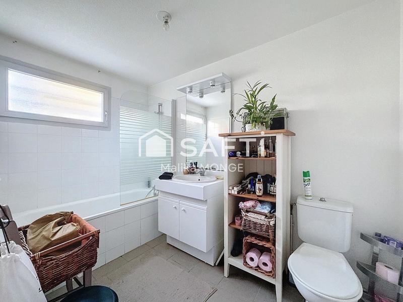 Appartement - 90 m² - 4 pièces