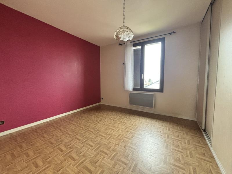 Maison - 99 m² - 5 pièces