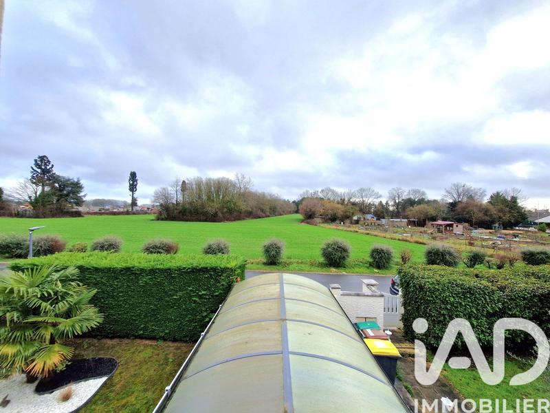 Maison - 160 m² - 8 pièces