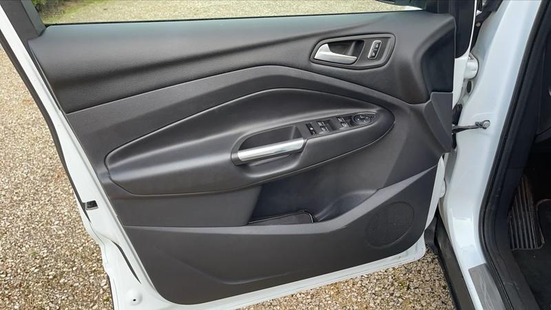 Ford Kuga 2.0 TDCi 120 Titanium