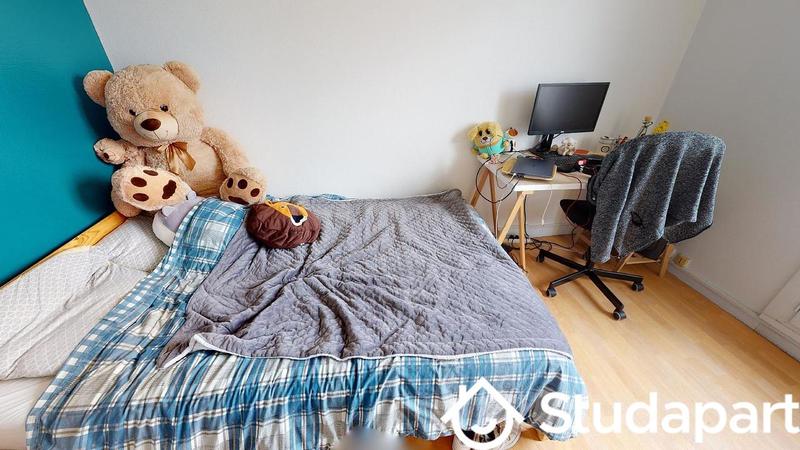 Chambre - 11 m² - 1 pièce