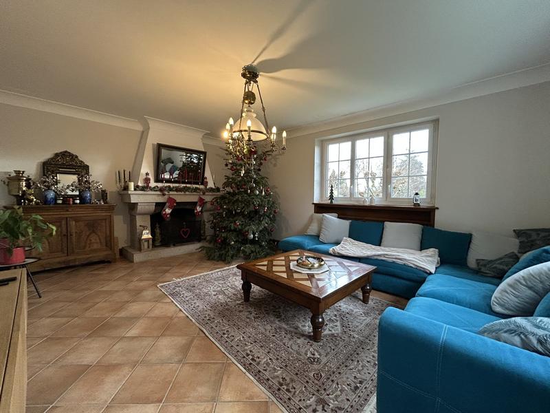 Maison - 197 m² - 6 pièces