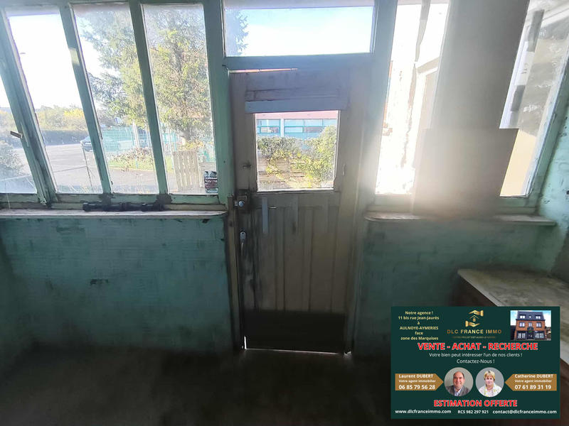 Maison - 250 m² - 8 pièces