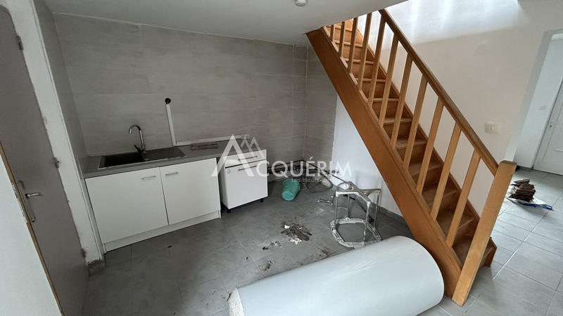 Maison ancienne - 160 m² - 9 pièces