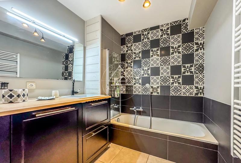 Appartement - 62 m² - 3 pièces