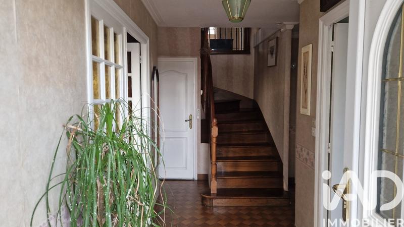 Maison - 146 m² - 6 pièces