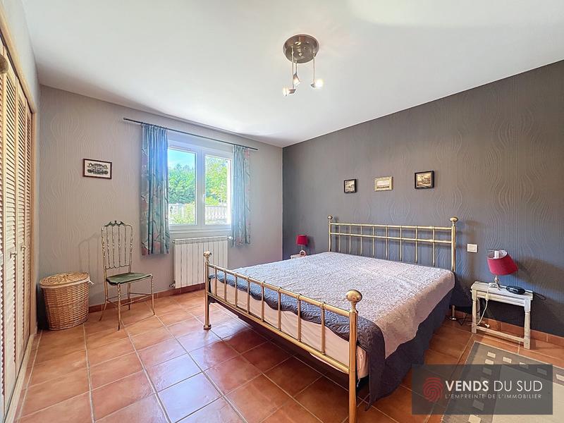 Maison - 215 m² - 8 pièces