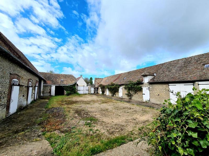 Grange - 300 m² - 2 pièces