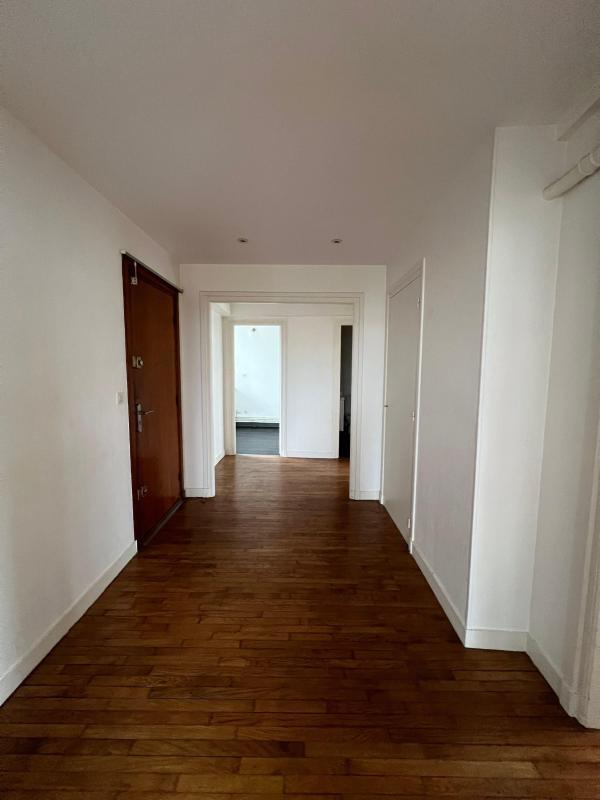 Appartement - 97 m² - 3 pièces