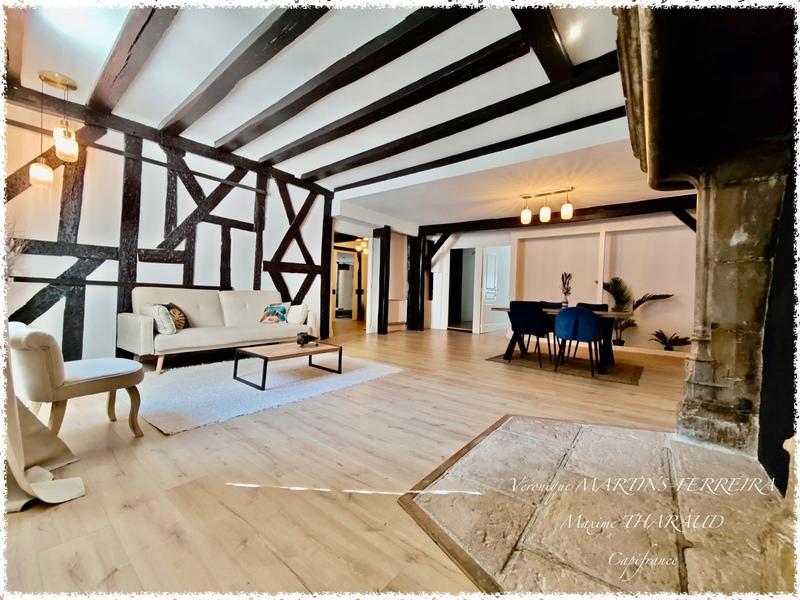 Appartement bourgeois - 143 m² - 4 pièces