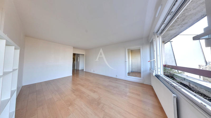 Appartement - 89 m² - 4 pièces