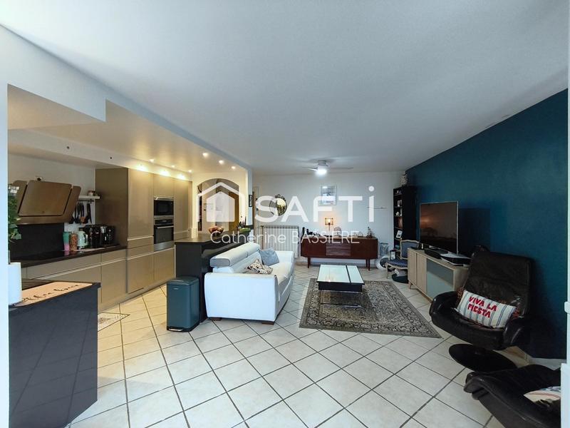 Appartement - 80 m² - 4 pièces