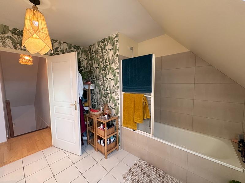 Maison - 115 m² - 5 pièces