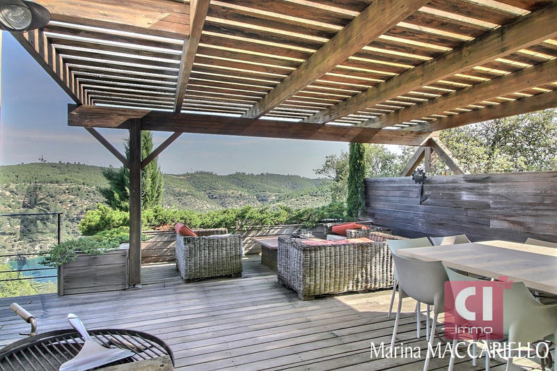 Maison - 133 m² - 5 pièces